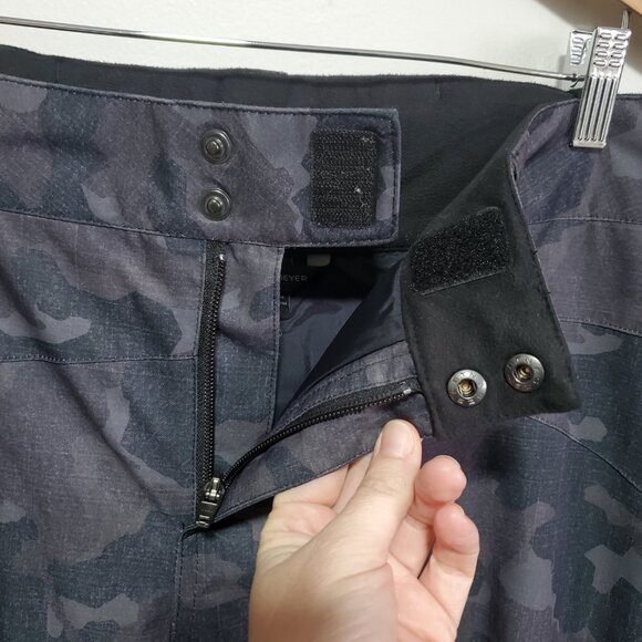 OBERMEYER Malta Snow Ski Pants HydroBlock Waterproof Grey Camo Women's 14 x 32" - Picture 4 of 16